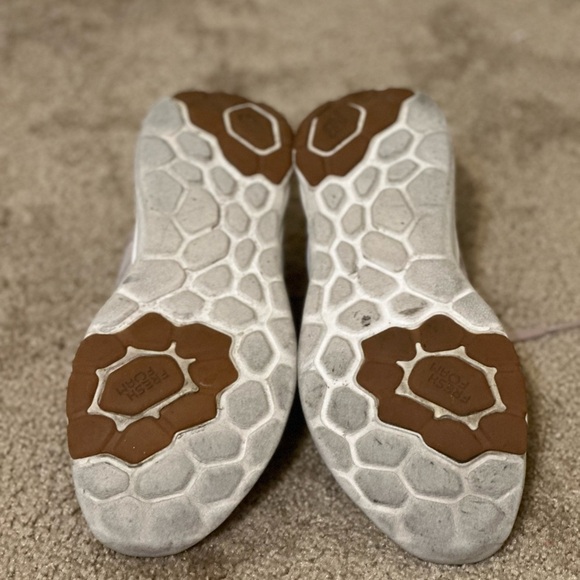 New Balance Women's Fresh Foam Roav V2 Pink Size 7 - Picture 7 of 7